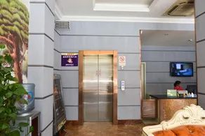 Wanhang Star Boutique Hotel (Zhumadian Station) - Image 2