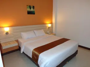 Franks Hotel - Image 5