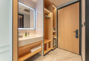 Home Inn Boyun Hotel - Image 4