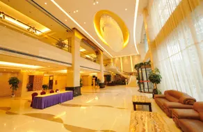 Yunhe Warwick International Hotel - Image 2