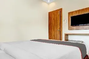 Hotel Trimurti Executive - Image 5