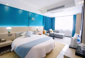Jinhu Hotel (Laibin City Xingbin District Zhenghe Pedestrian Street) - Image 5