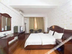 Zun Yue Business Hotel - Image 5