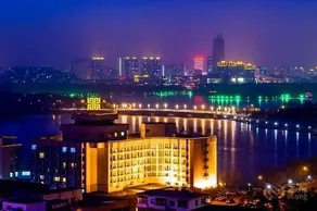 Changchun Celebrity Hotel - Image 4