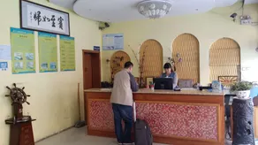 Shicheng Business Hotel - Image 2