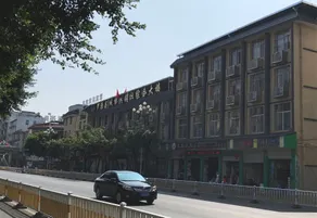 Luoyuan Gongxiao Business Hotel - Image 4