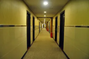 Yijia Business Hotel (Guangzhou Huadu Shiling Leather City) - Image 5