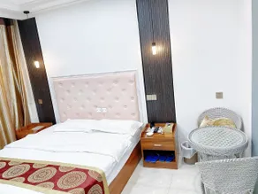 Xingyi Haixing Hotel - Image 3