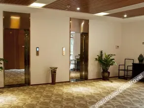 Lord Pan's Hotel - Image 3