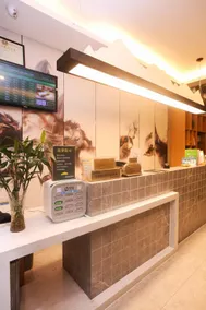 Qingmu Select Hotel (Xuanwu Lake subway station, Hunan Road Pedestrian Street, Nanjing) - Image 5