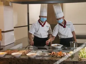 Huidong Financial Street Jinxi Lijing Qianxi Holiday Hotel - Image 4
