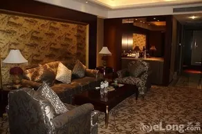 Arcadia International Hotel - Image 5