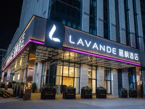 Lavande Hotel - Image 3