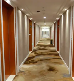 Tiancheng Plaza Hotel - Image 2