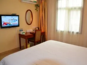 GreenTree Inn Jiangsu Suzhou Kunshan Shimao Plaza Hotel - Image 2