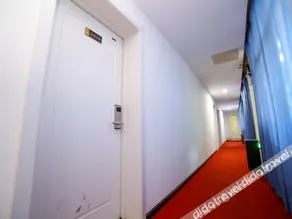 Jinglian Express Hotel - Image 5