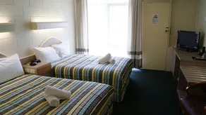 Ocean Views Motel Lakes Entrance - Image 3