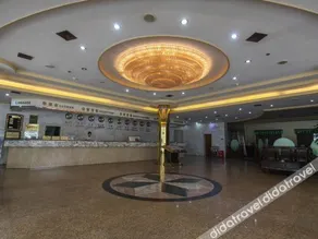 Nanjing Hotel - Image 4