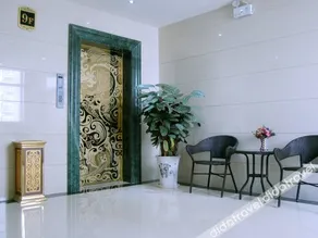 Lanhai Business Hotel - Image 5