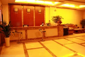 Zhongmao Hotel (City Center Square Pedestrian Street Branch) - Image 4