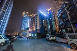 Lifeng Hotels (Chongqing Bishan light rail station store) - Image 2