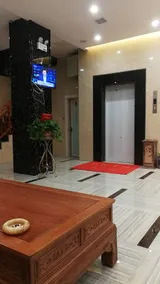 Four Seasons Business Hotel - Image 5