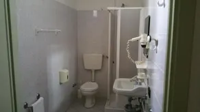 Hotel Redi - Image 3