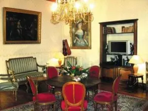 Hostellerie Château De La Barge, The Originals Relais - Image 3