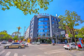Youmu Hotel - Image 3