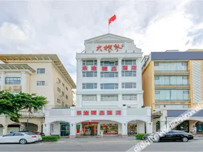 Le Tours Hotel - Image 5