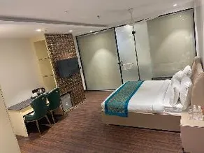 Hotel Clay Inn - Image 5