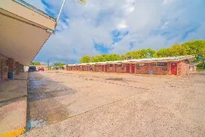 Town & Country Motel Bossier City - Image 2