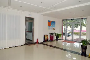 Home Inn (Cangzhou West Bus Station & International Convention and Exhibition Center Branch) - Image 5
