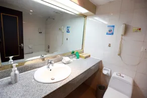 Zhongdu Hotel - Image 2