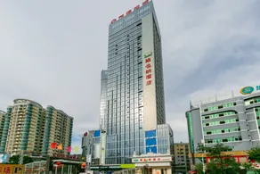 Vienna Hotel Guangxi Lingshan Liufengshan Pedestrian Street - Image 2