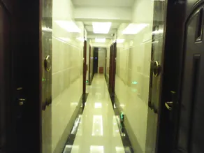 Bandao Holiday Hotel - Image 3