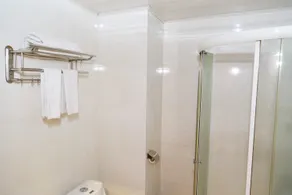 Longju Business Hotel (Dongguan Dalingshan Square Branch) - Image 5