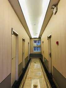 Shangyi Home Theme Hotel - Image 5