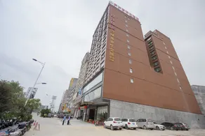 Green Pearl International Hotel (Green Pearl Avenue Passenger Transport Center Branch) - Image 3