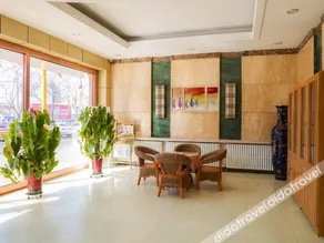 Homeinn Selected Hotel (Wuhai Xinhua West Street Wanda Plaza) - Image 3