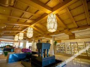 Grand Metropark Hotel Violet Swan - Image 5