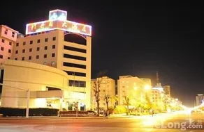 Adange Hotel - Image 2