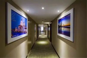 Yeste Hotel Jingzhou Wanda Plaza - Image 2