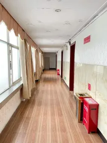 Linxiang Xinlong Hotel - Image 2