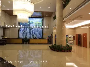 Ke  Du Hui  The hiliday inn - Image 5
