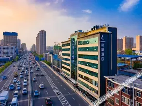 Yufujiang Fashion Business Hotel - Image 5