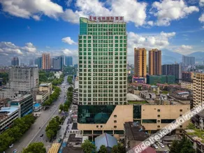 Vienna International Hotel (Huaihua City Center) - Image 3