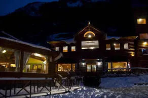 Bagu Ushuaia Hotel - Image 5