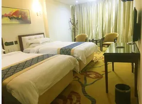 Longhui Business Hotel - Image 3