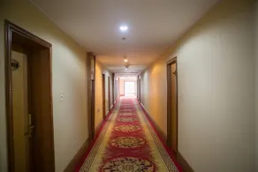 Hequn Hotel - Image 5